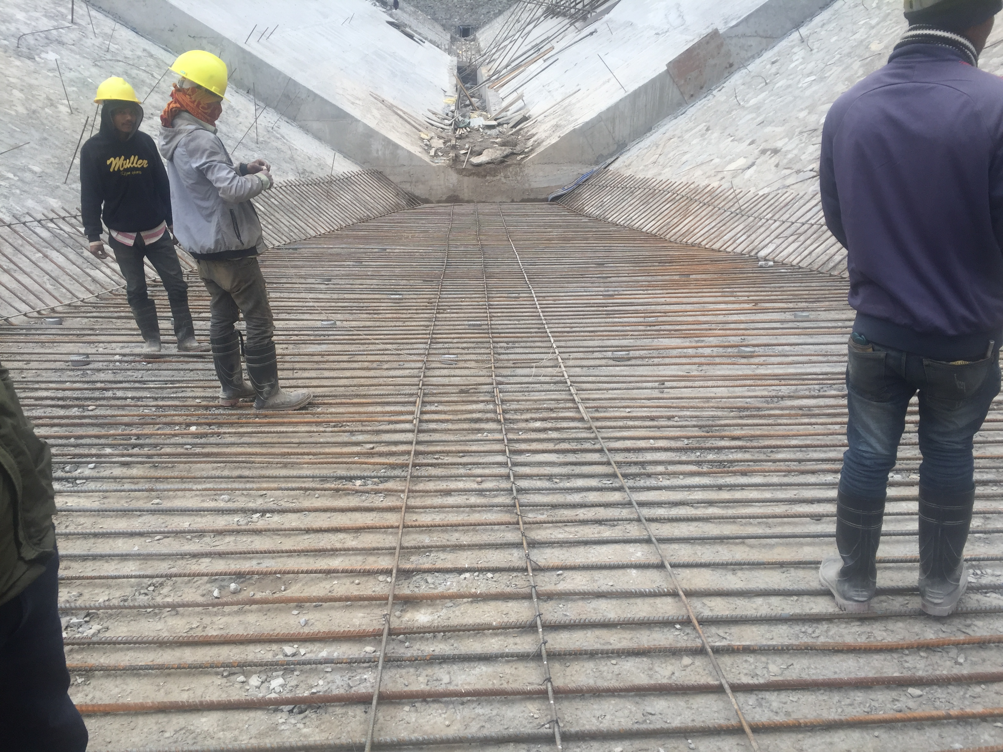 reinforcement laying'